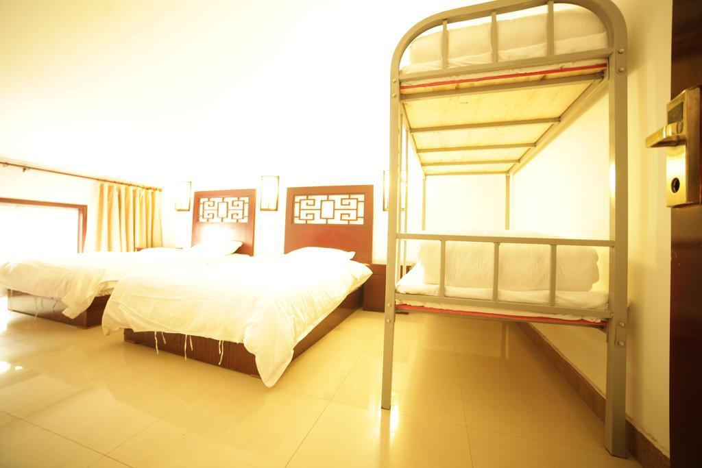 Kungfu Hostel （Songshan Shaolin Temple) Songyang Room photo